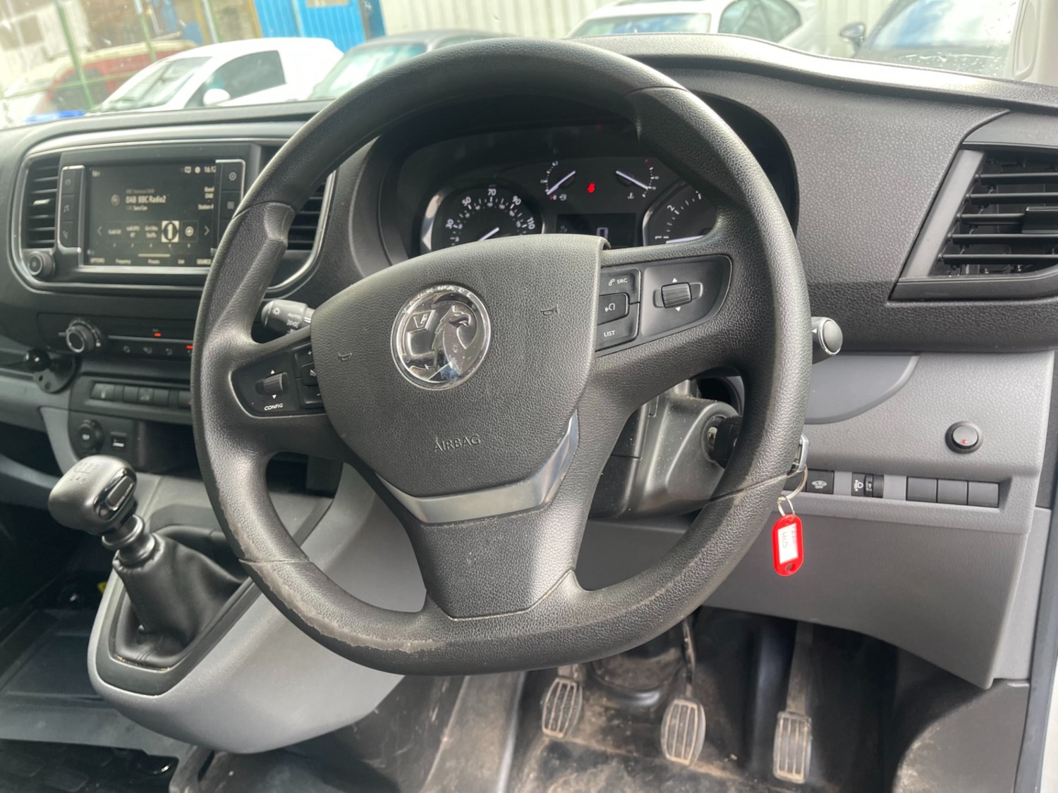 Vauxhall Vivaro Listing Image