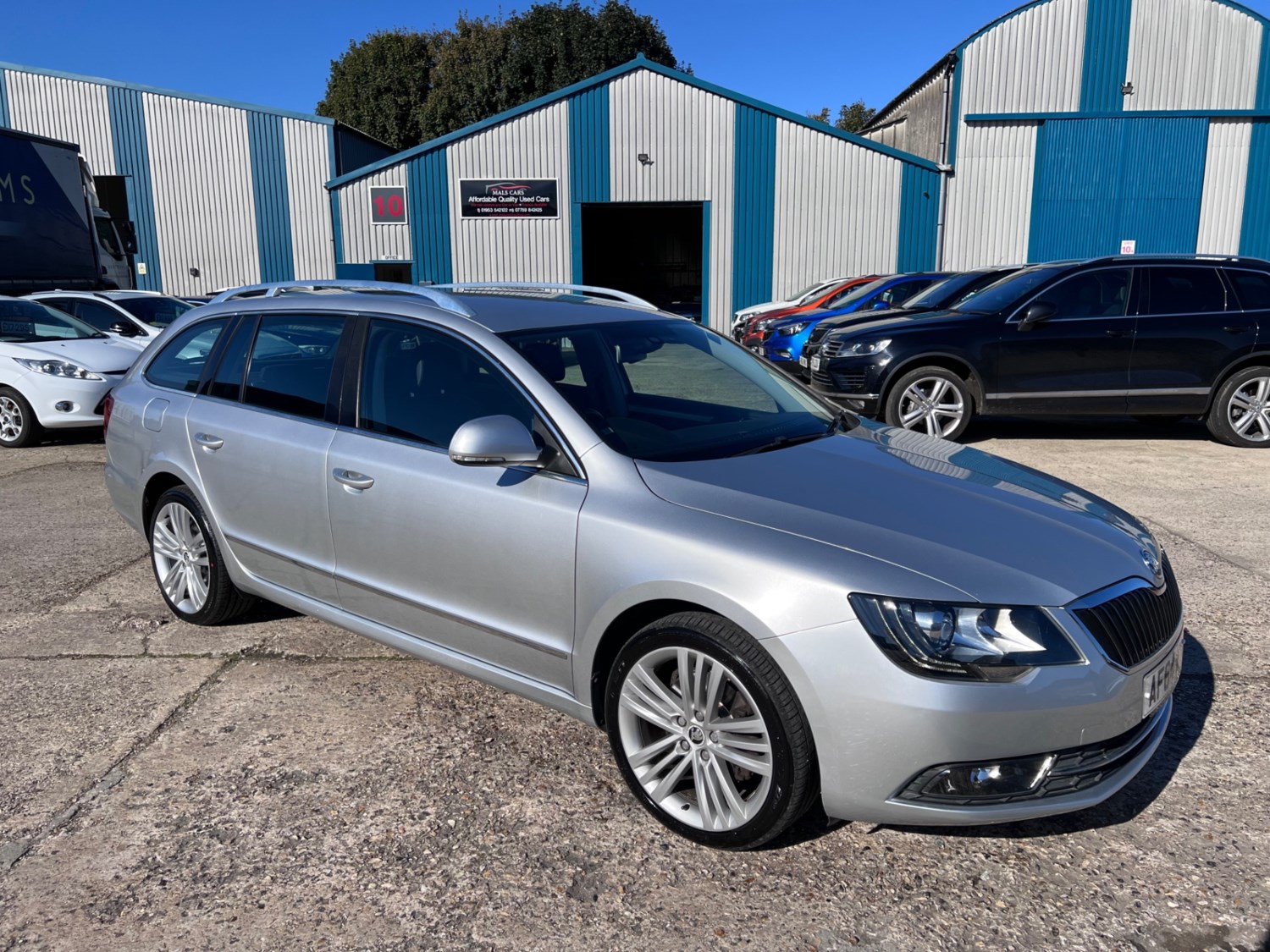 Skoda Superb Listing Image