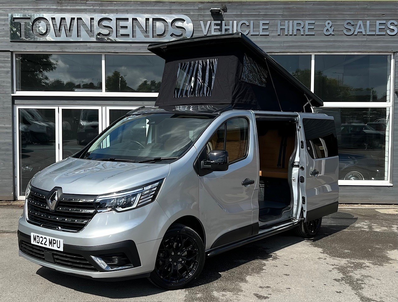 Renault Trafic Listing Image