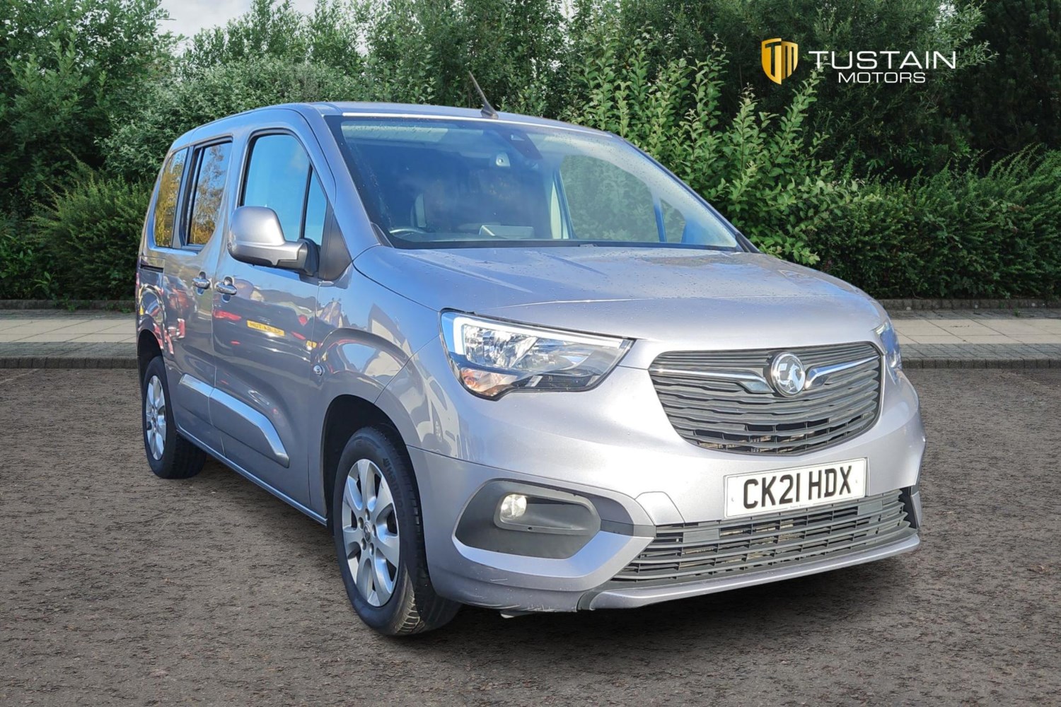 Vauxhall Combo Life Listing Image