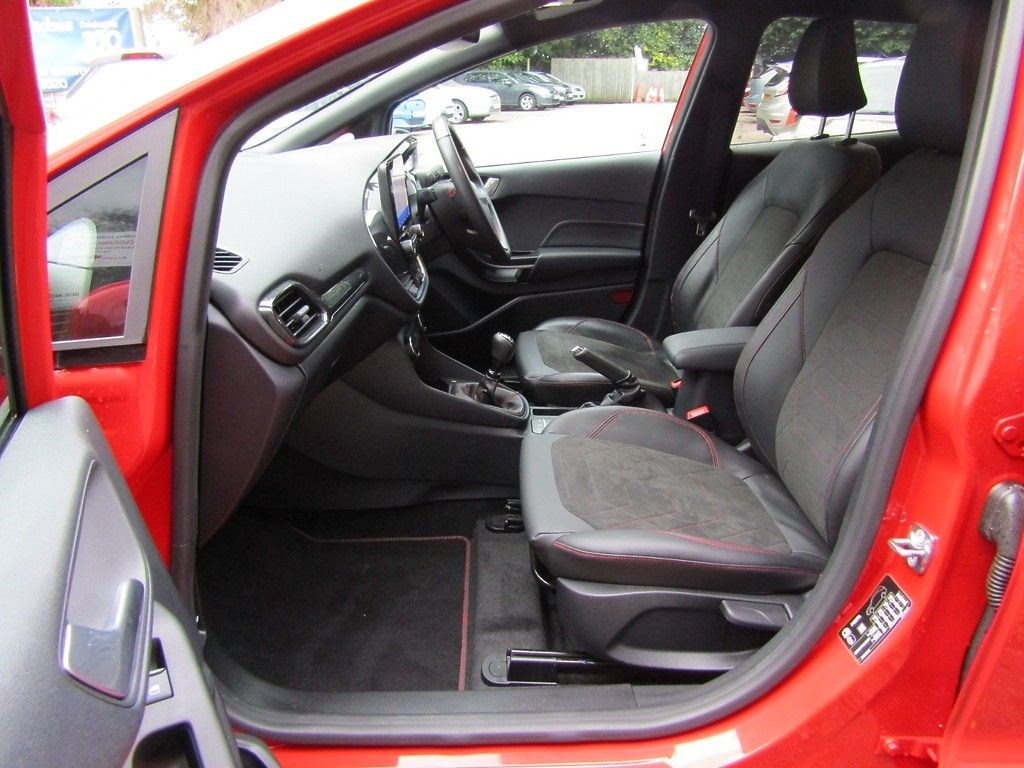 Ford Fiesta Listing Image