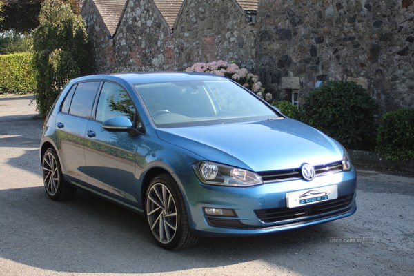 Volkswagen Golf Listing Image