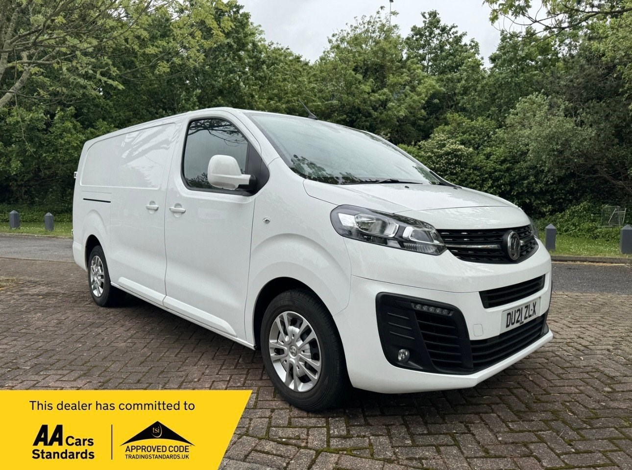 Vauxhall Vivaro Listing Image