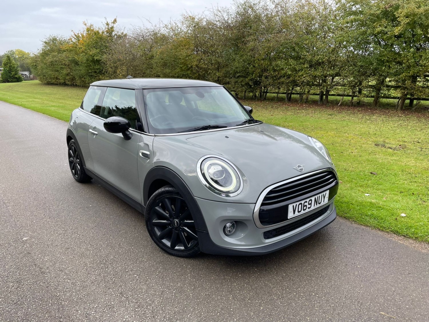 MINI Hatch Listing Image