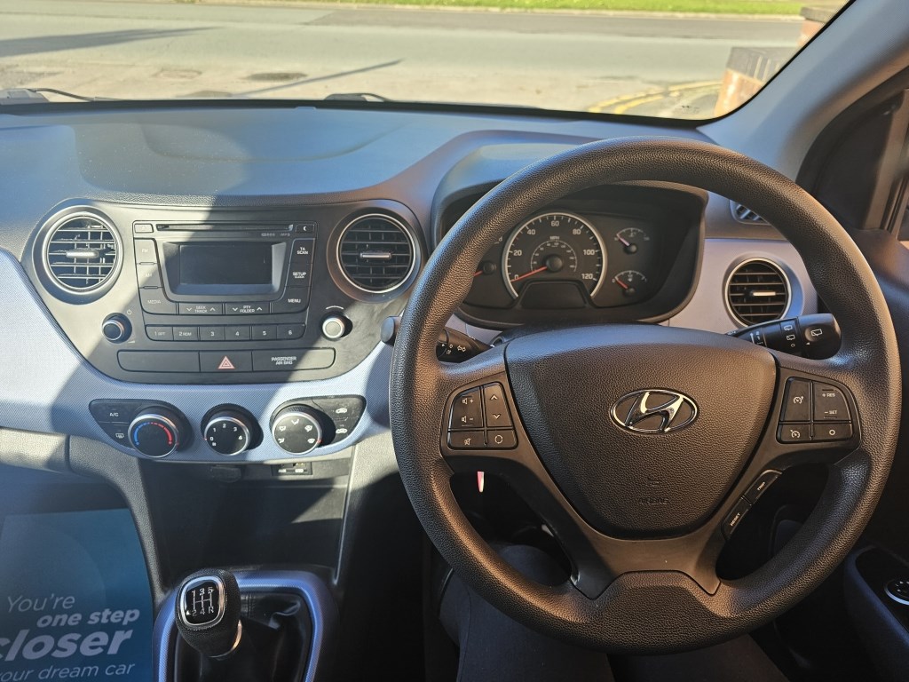 Hyundai i10 Listing Image