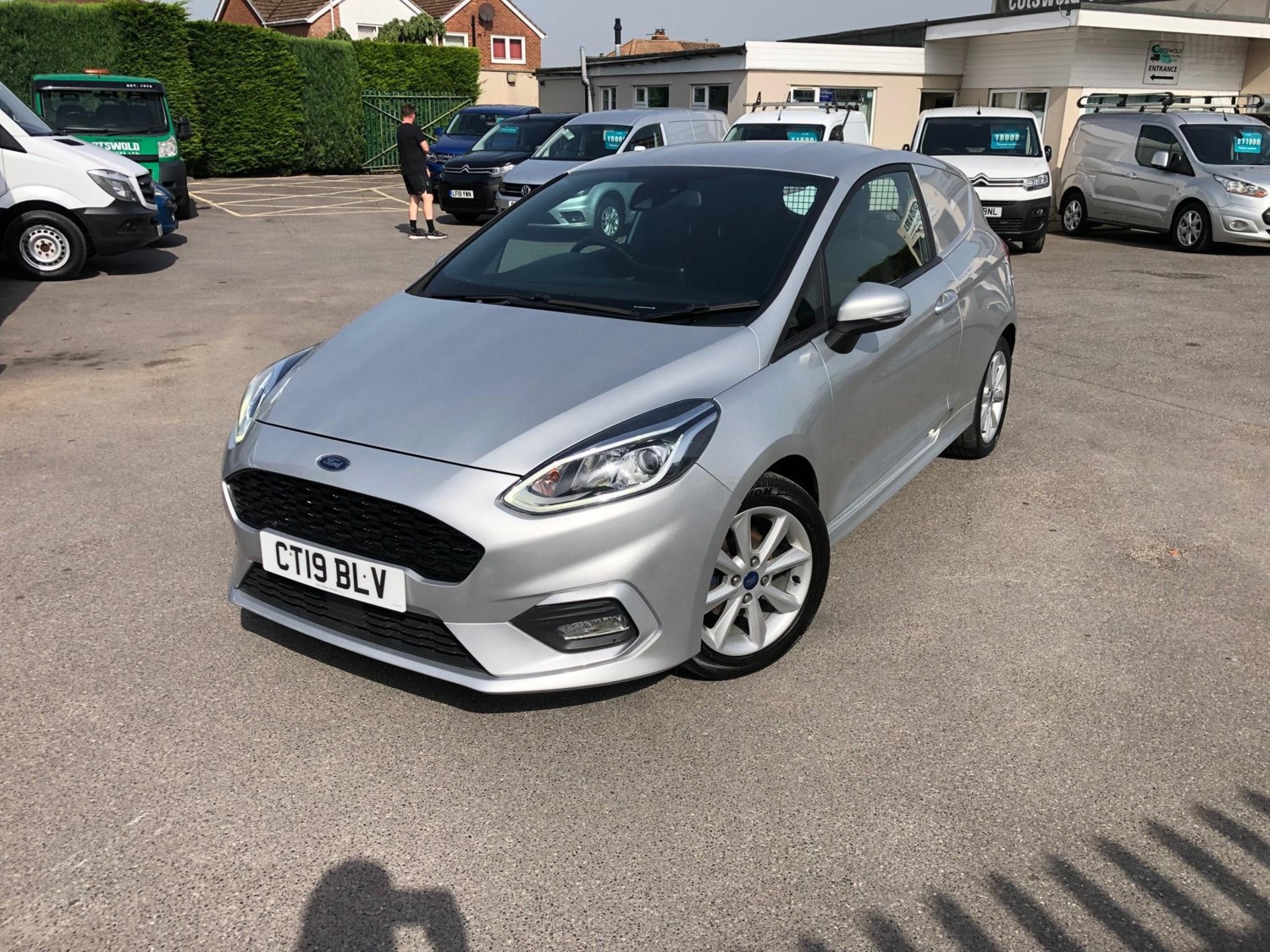 Ford Fiesta Van Listing Image