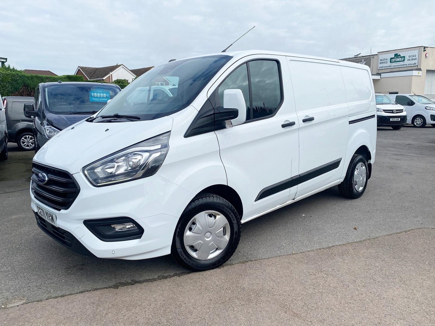 Ford Transit Custom Listing Image