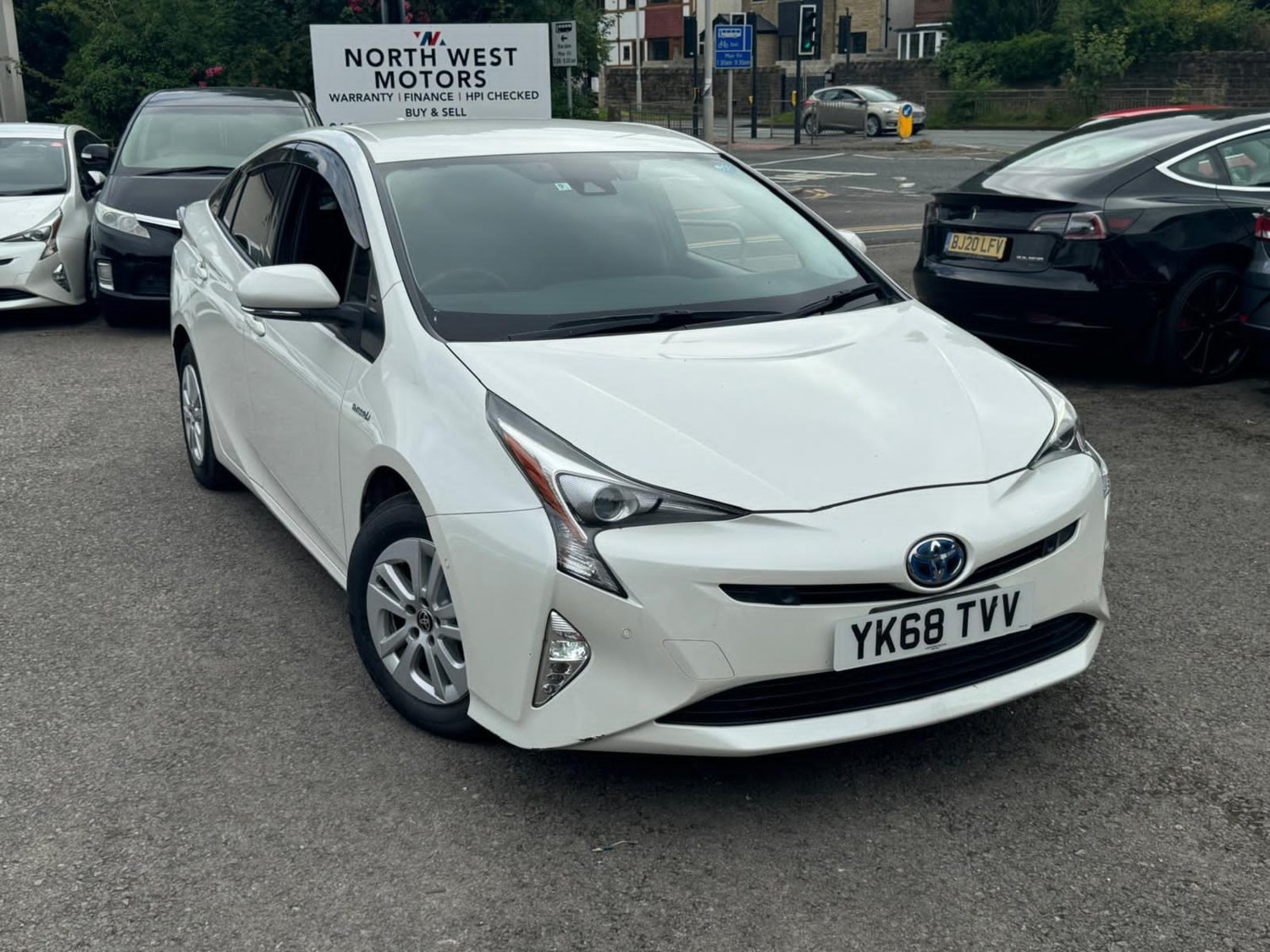 Toyota Prius Listing Image