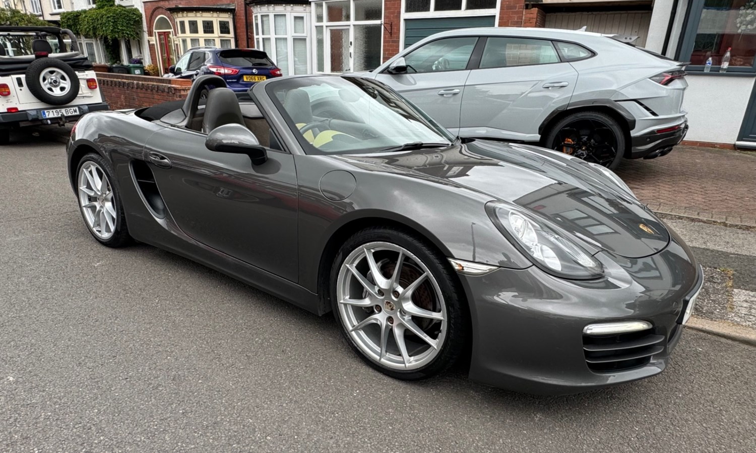 Porsche Boxster Listing Image