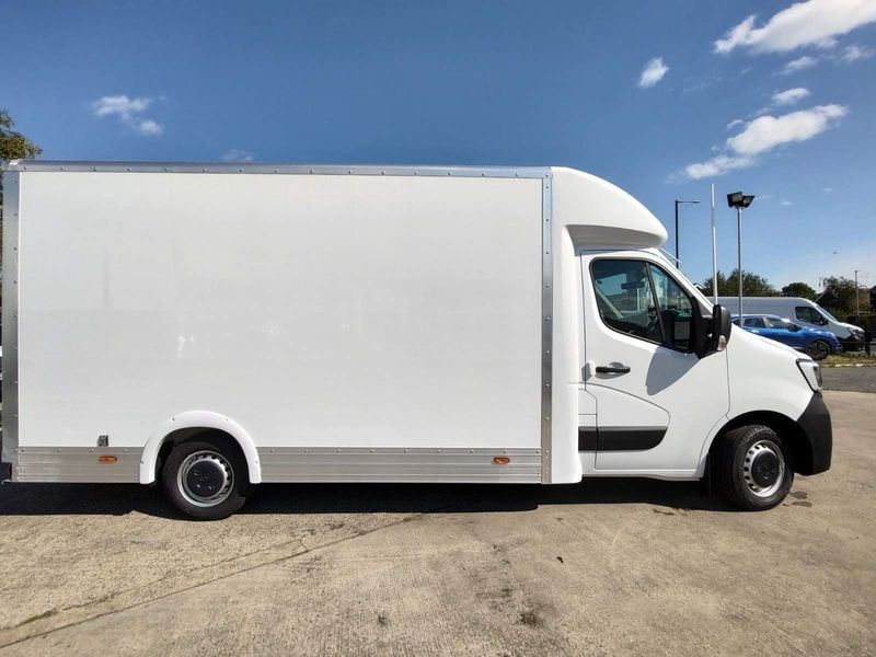 Renault Master Listing Image