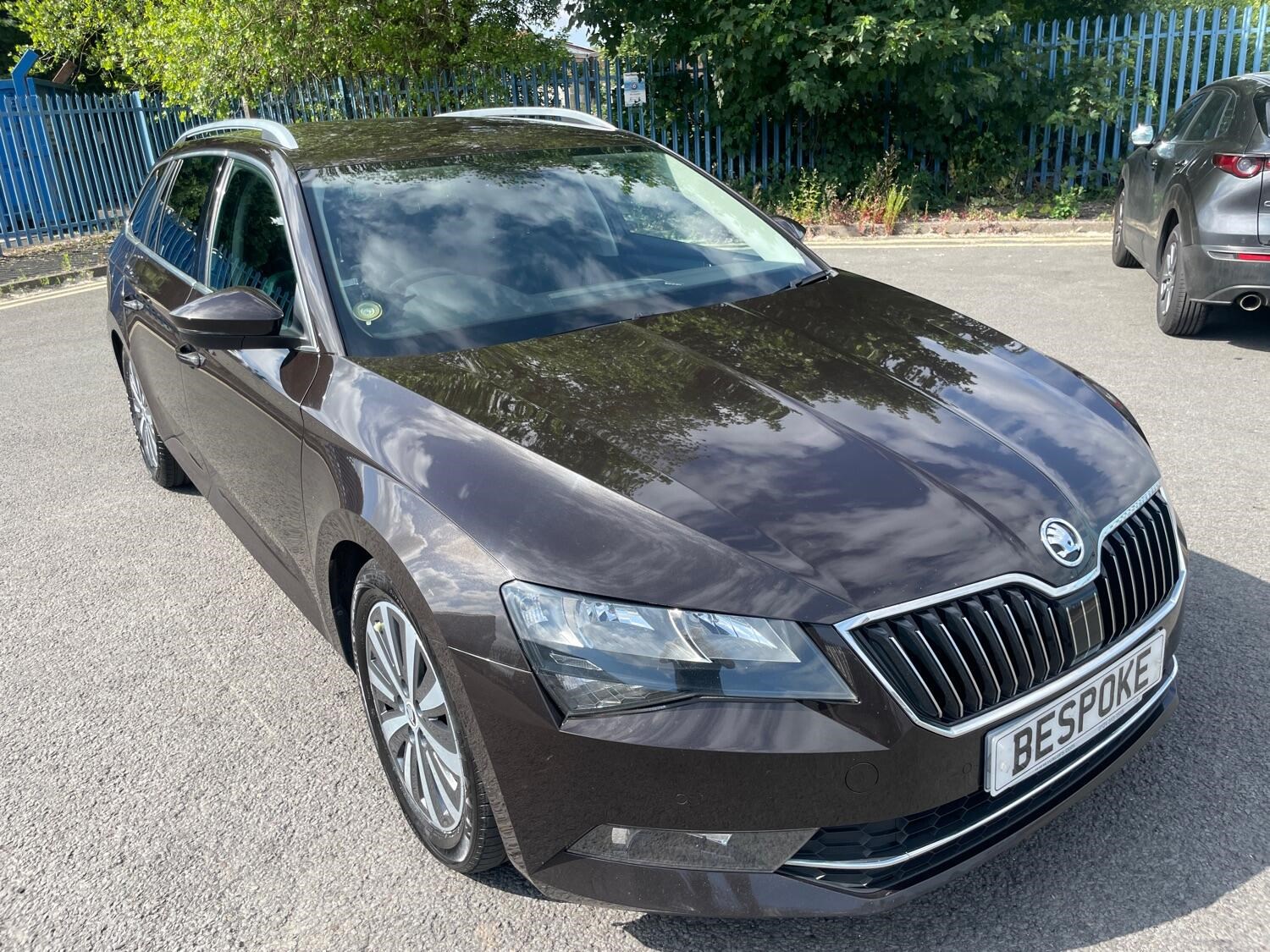 Skoda Superb Listing Image