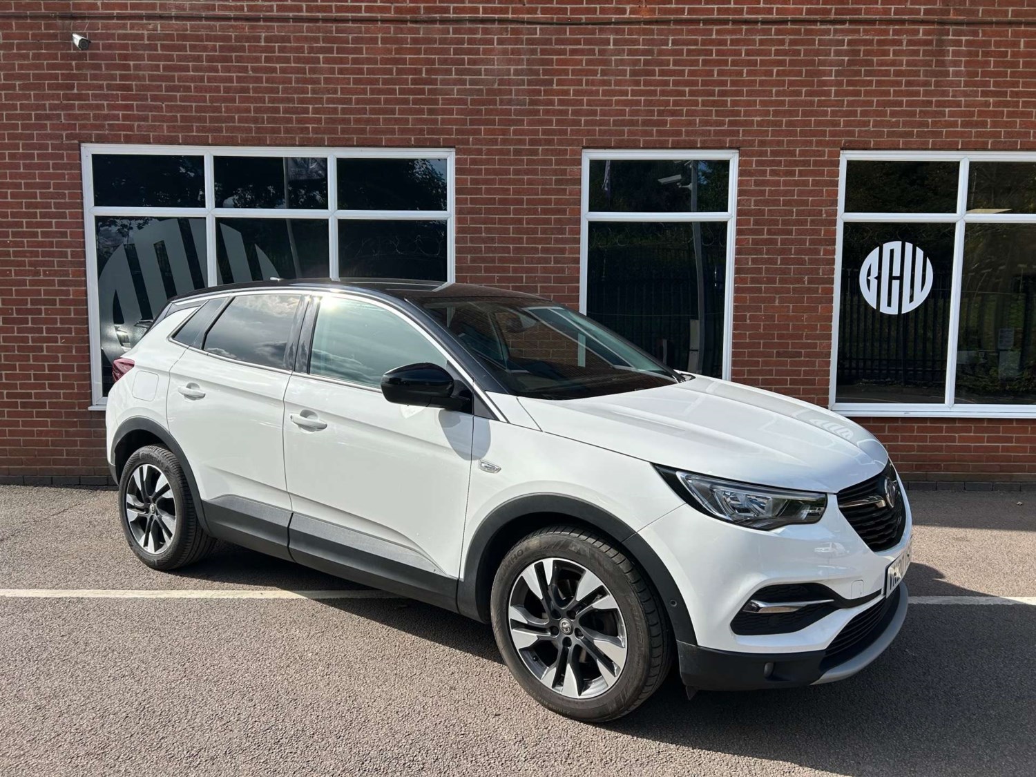 Vauxhall Grandland X Listing Image