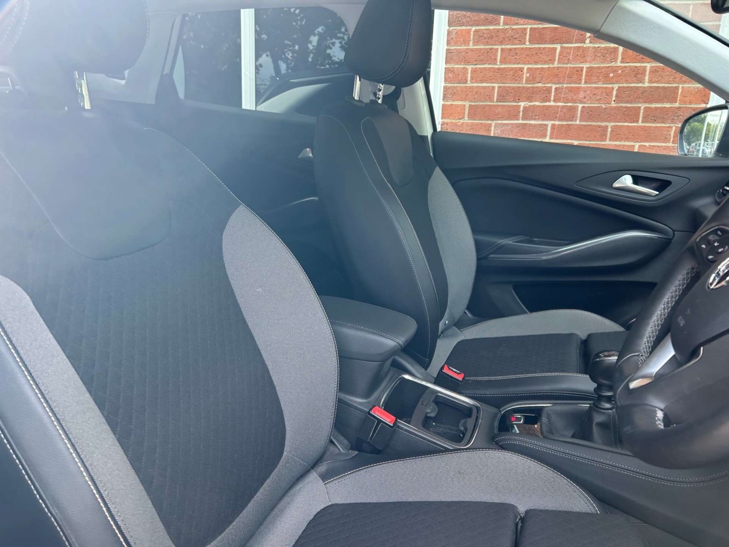 Vauxhall Grandland X Listing Image