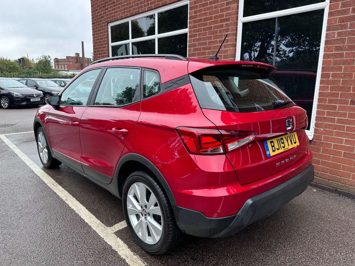 SEAT Arona Listing Image