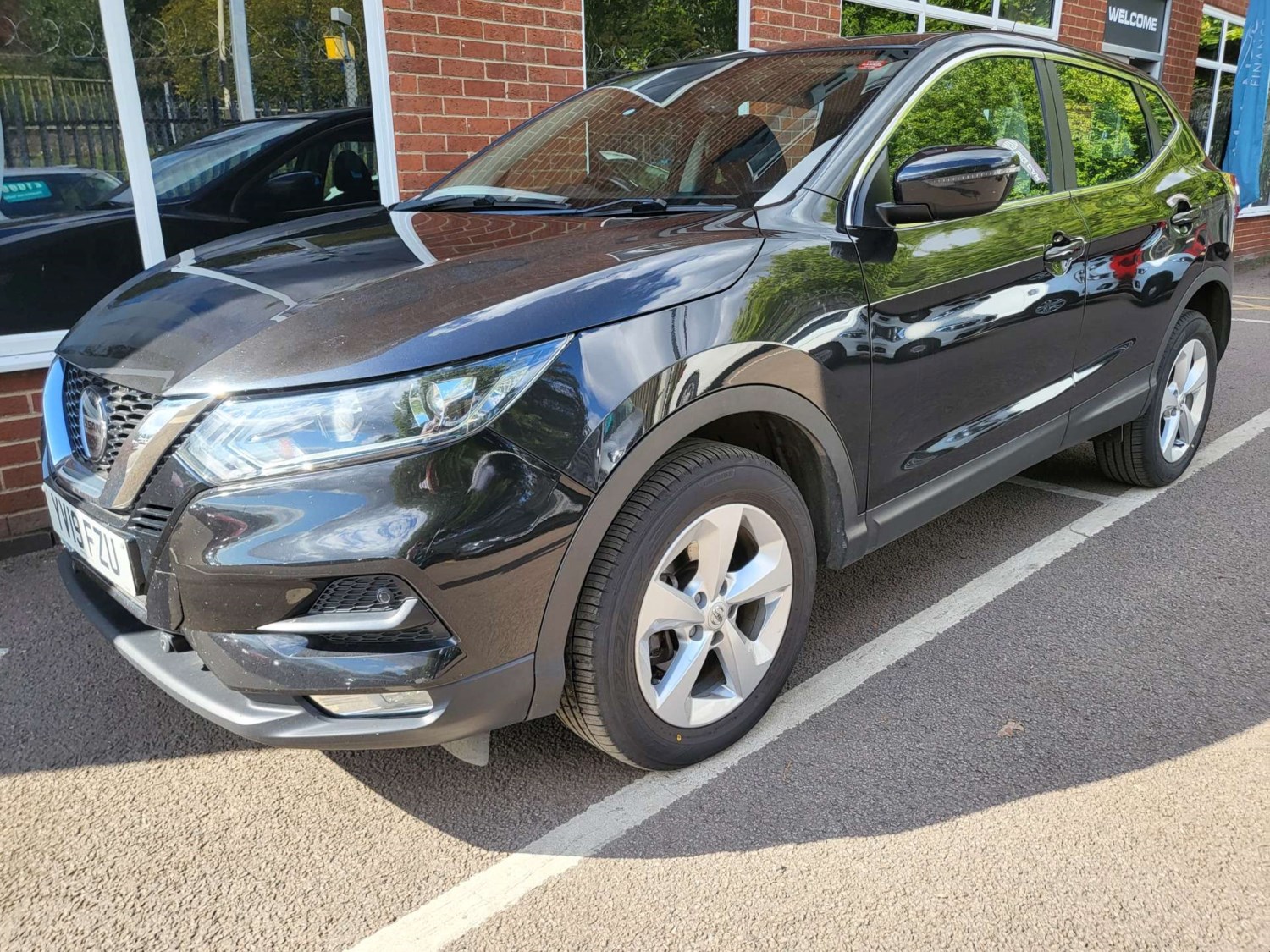 Nissan Qashqai Listing Image