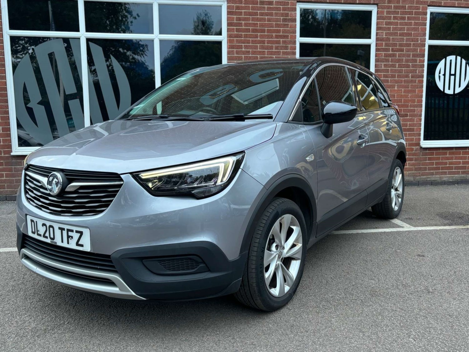 Vauxhall Crossland X Listing Image