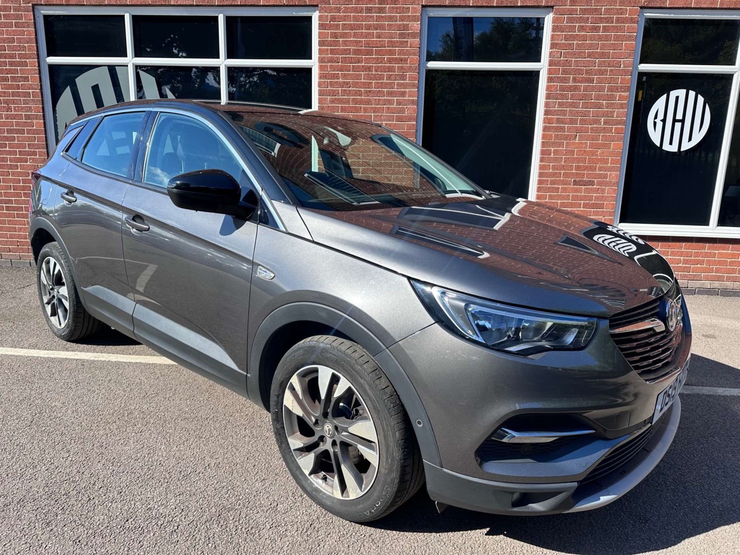 Vauxhall Grandland X Listing Image