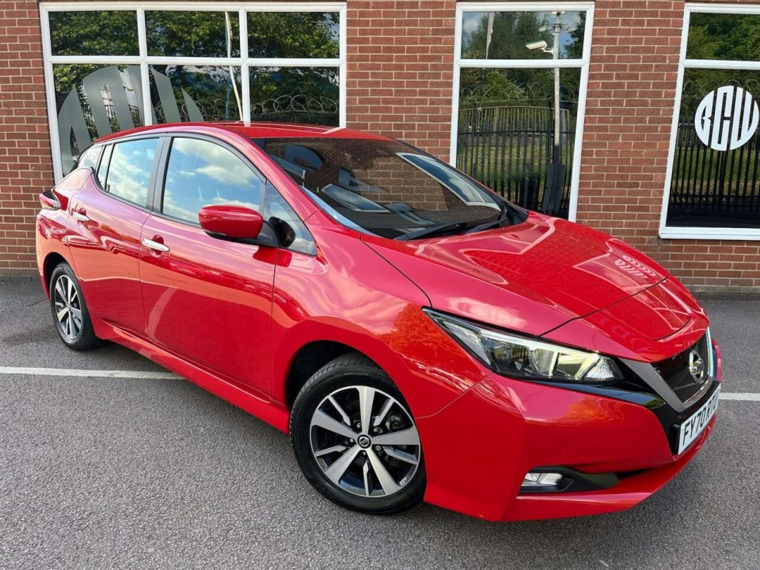 Nissan Leaf Listing Image