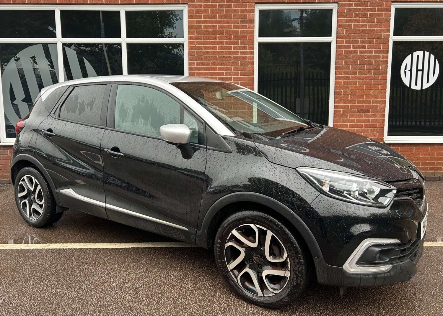 Renault Captur Listing Image