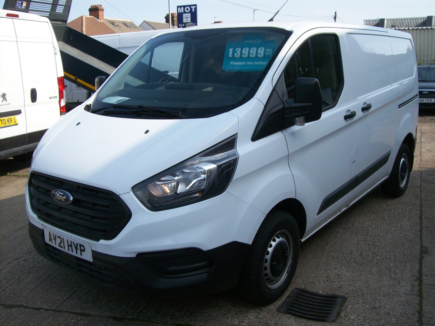 Ford Transit Custom Listing Image