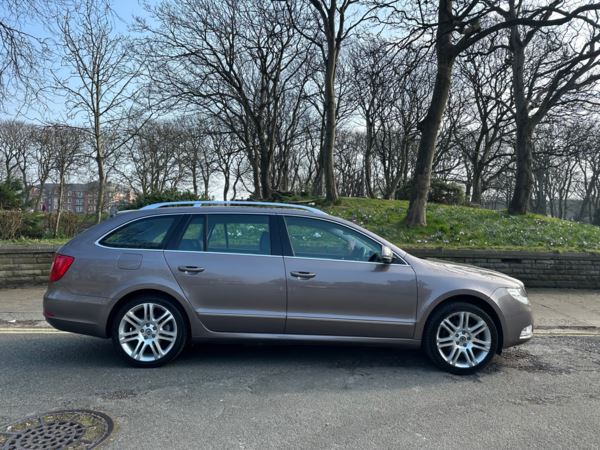 2010 (60) Skoda Superb 2.0 TDI CR 170 Elegance 5dr DSG For Sale In Lytham St Annes, Lancashire