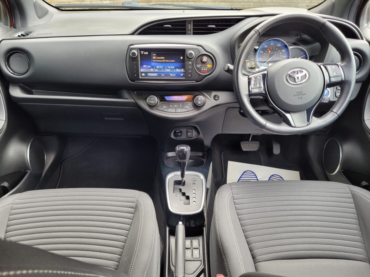 Toyota Yaris Listing Image