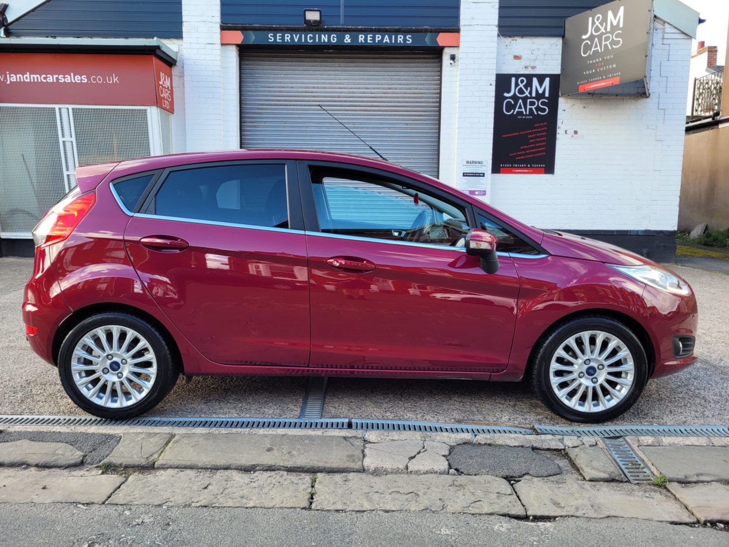 Ford Fiesta Listing Image