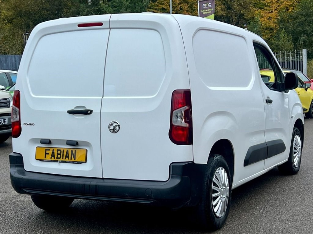 Vauxhall Combo Listing Image