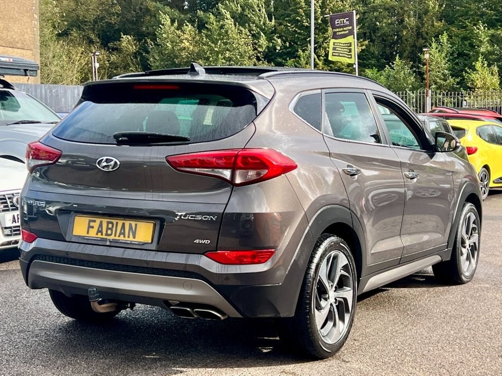 Hyundai TUCSON Listing Image