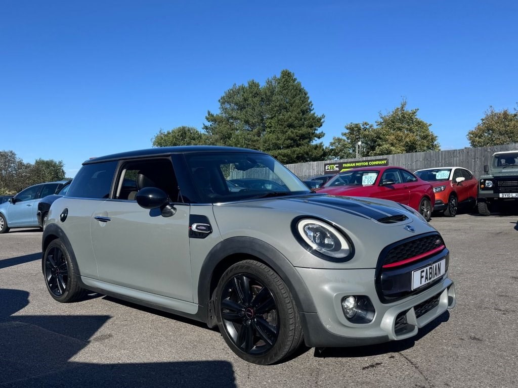 MINI Hatch Listing Image