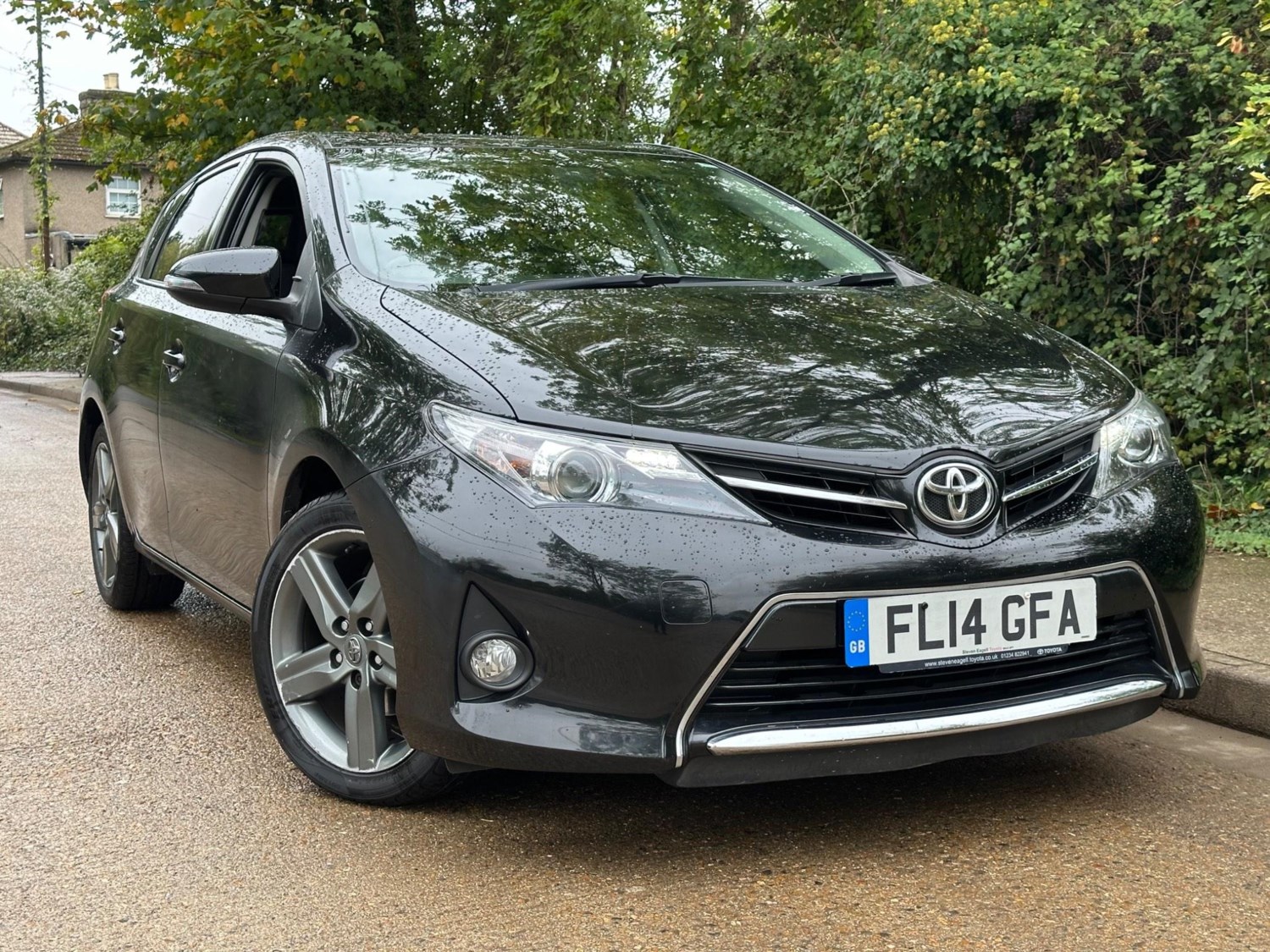 Toyota Auris Listing Image