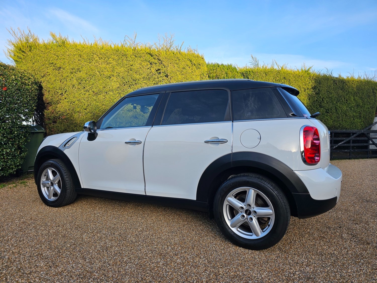 MINI Countryman Listing Image