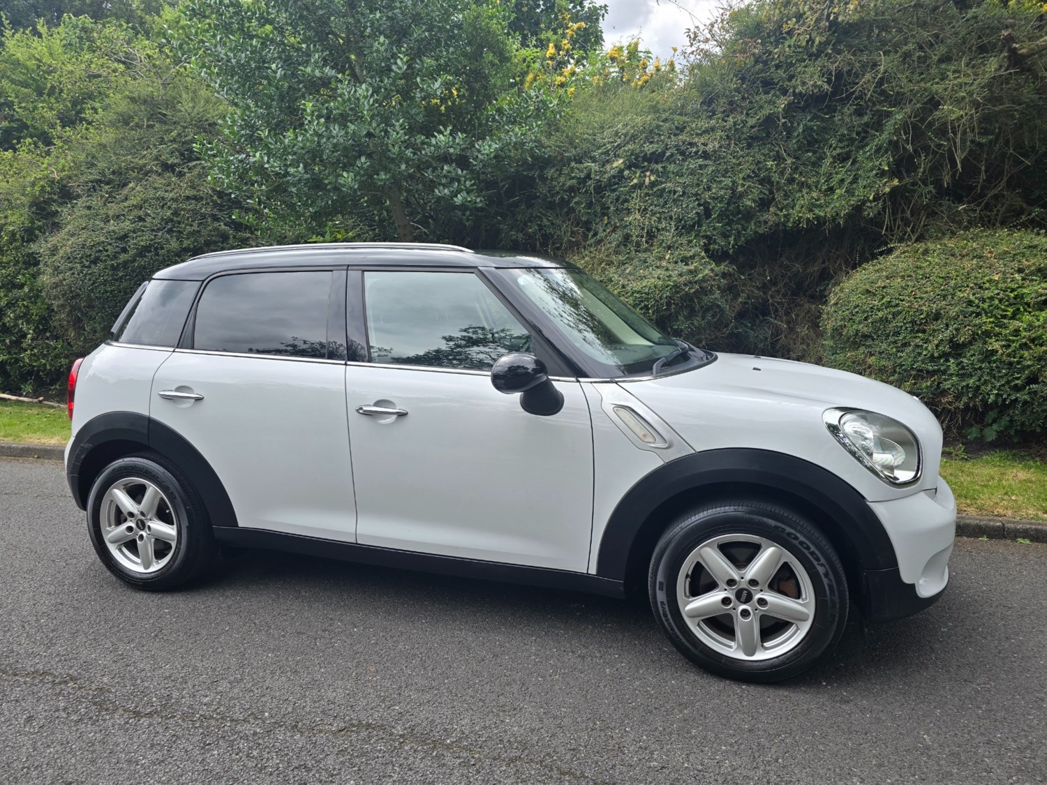 MINI Countryman Listing Image