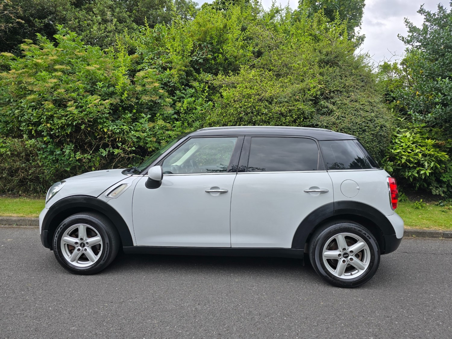 MINI Countryman Listing Image