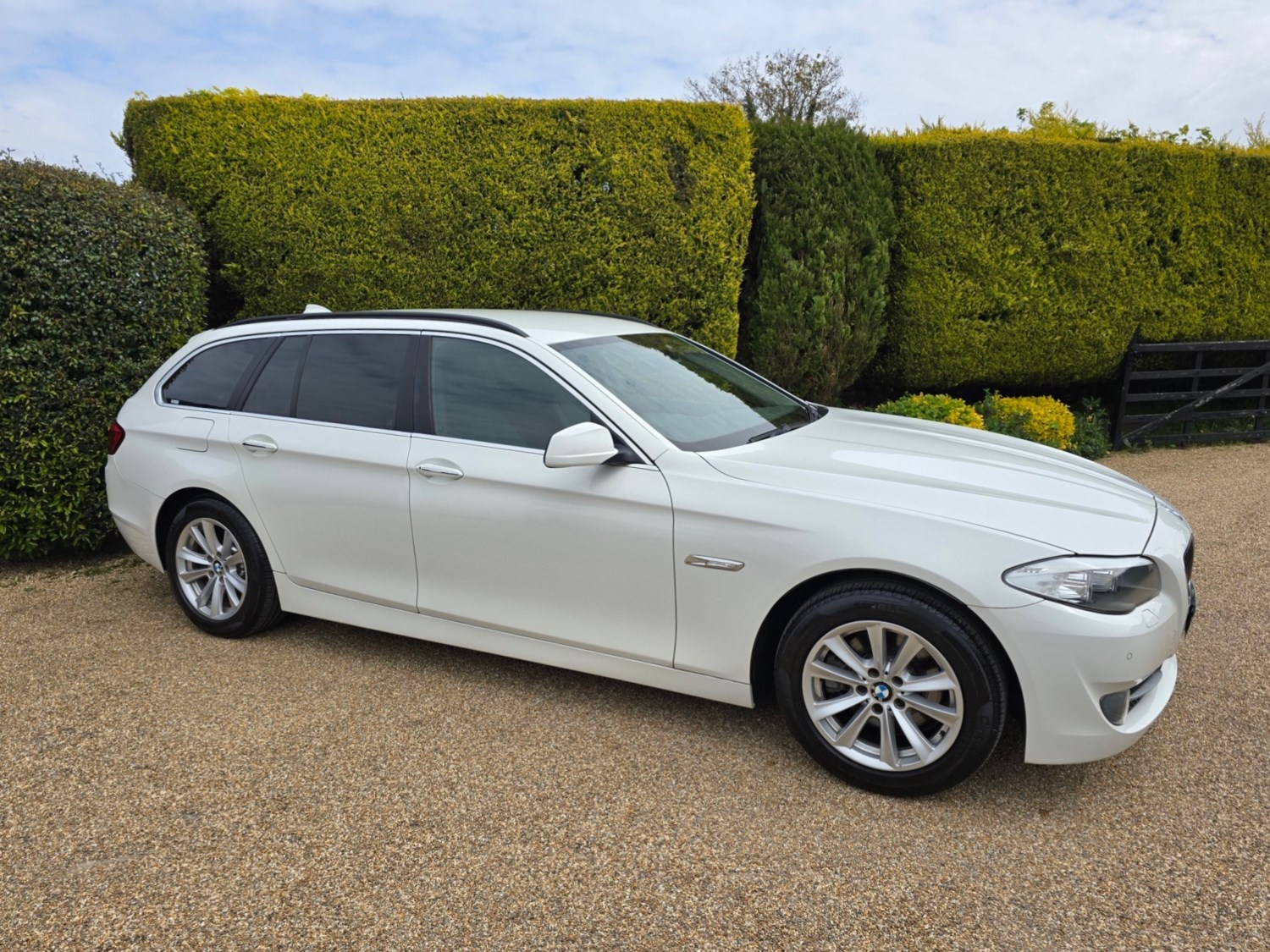 BMW 5 Series Listing Image