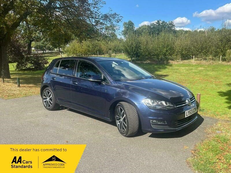 Volkswagen Golf Listing Image