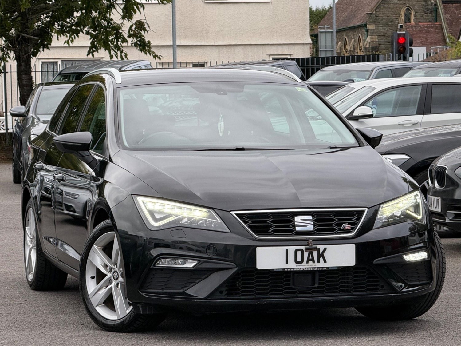 SEAT Leon Listing Image