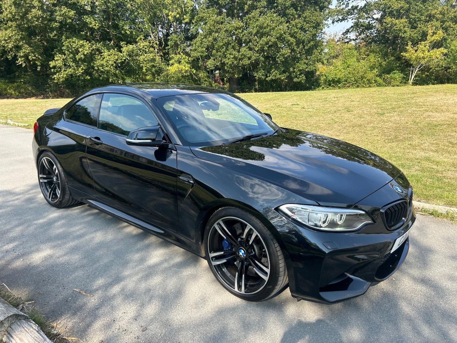 BMW M2 Listing Image