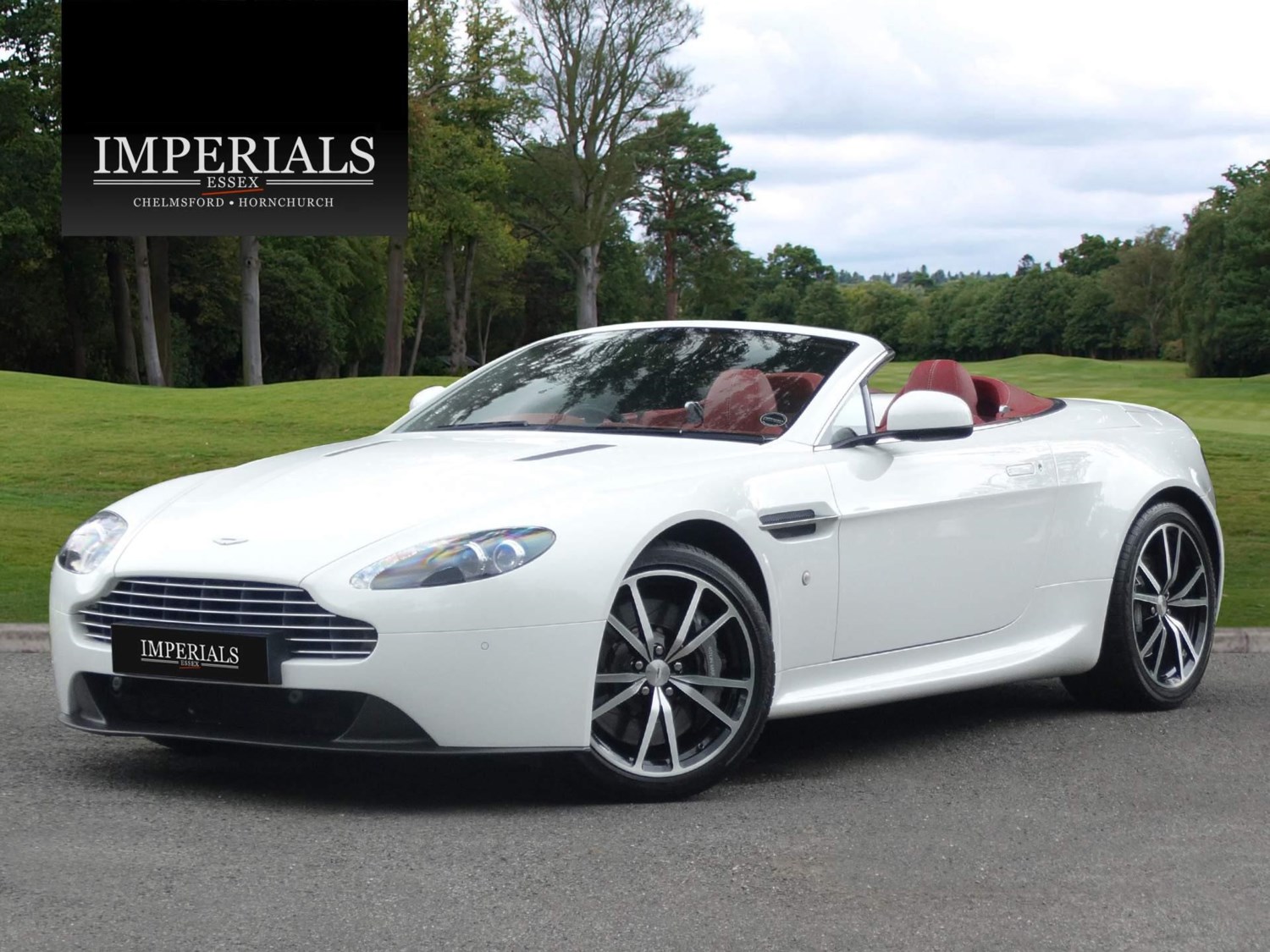 Aston Martin Vantage Listing Image