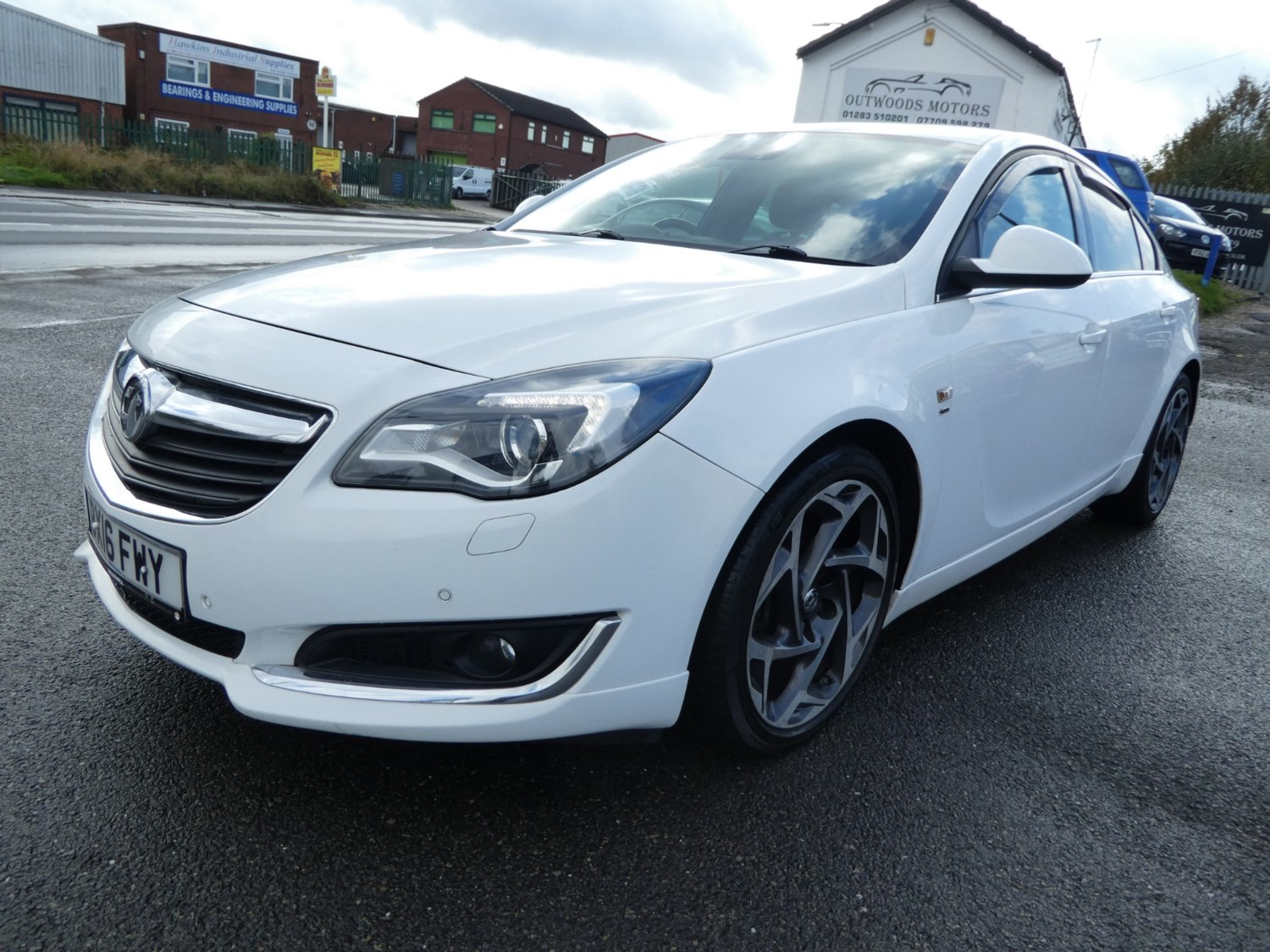 Vauxhall Insignia Listing Image