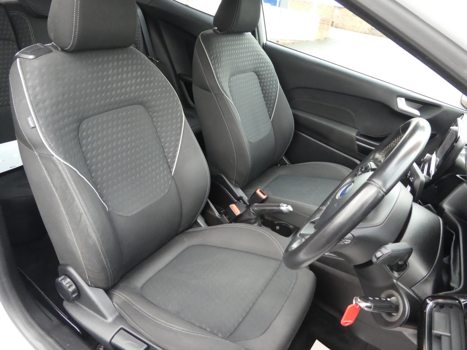 Ford Fiesta Listing Image