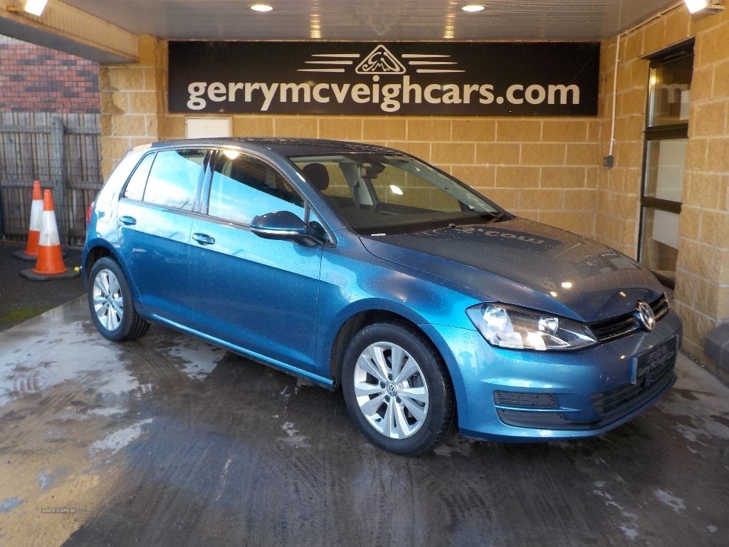 Volkswagen Golf Listing Image