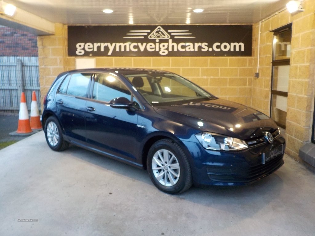 Volkswagen Golf Listing Image