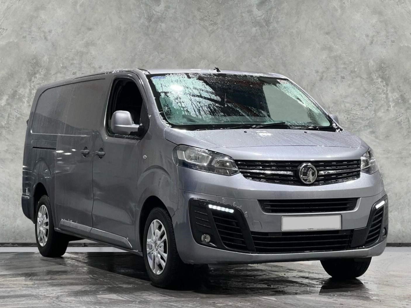 Vauxhall Vivaro Listing Image