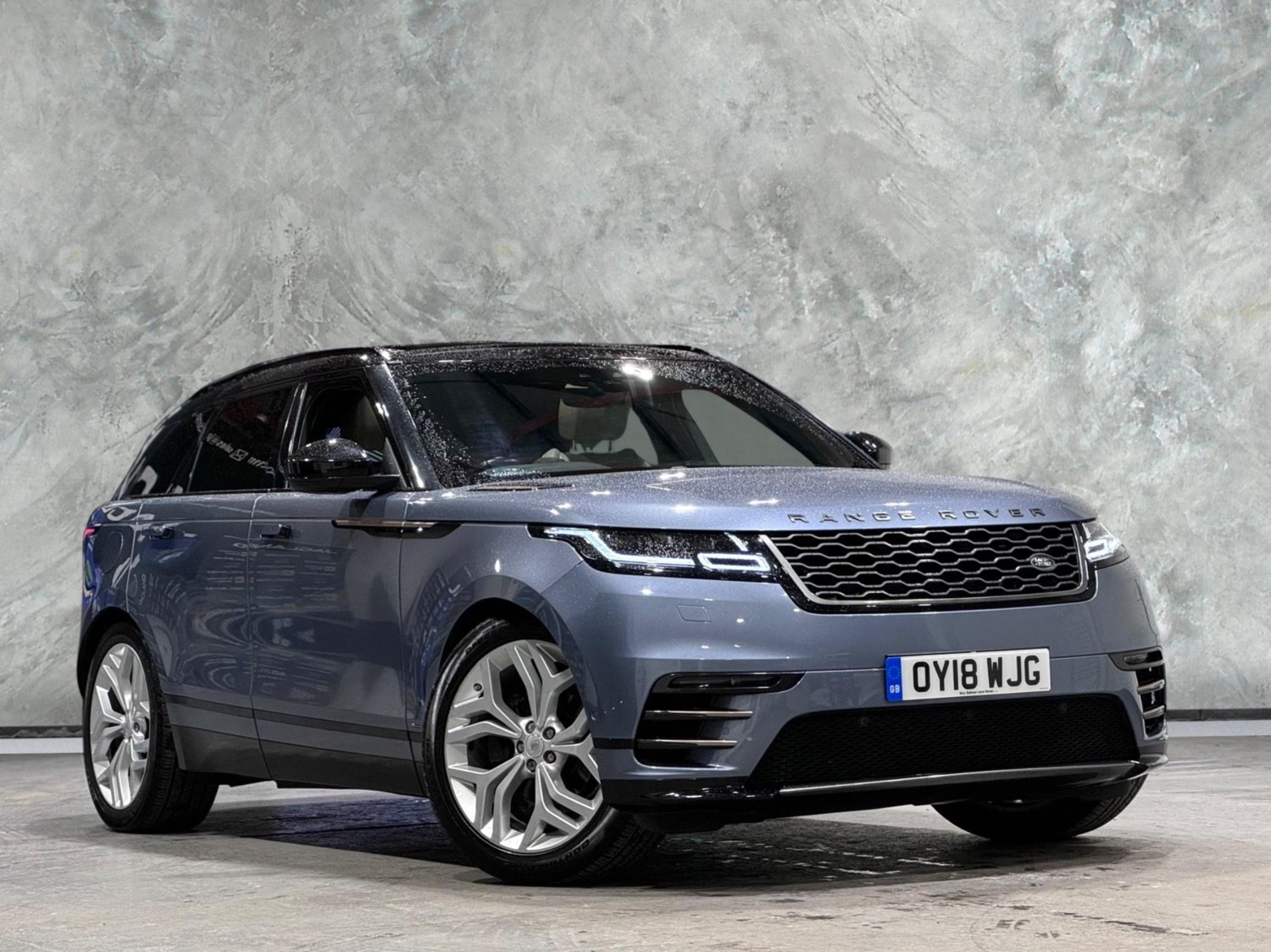 Land Rover Range Rover Velar Listing Image