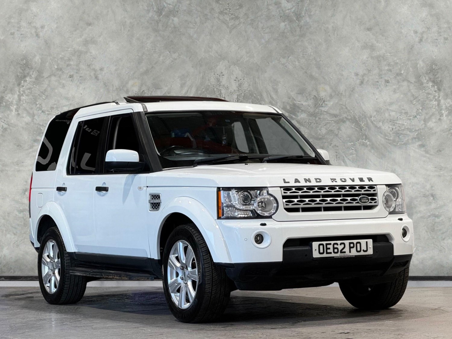 Land Rover Discovery 4 Listing Image