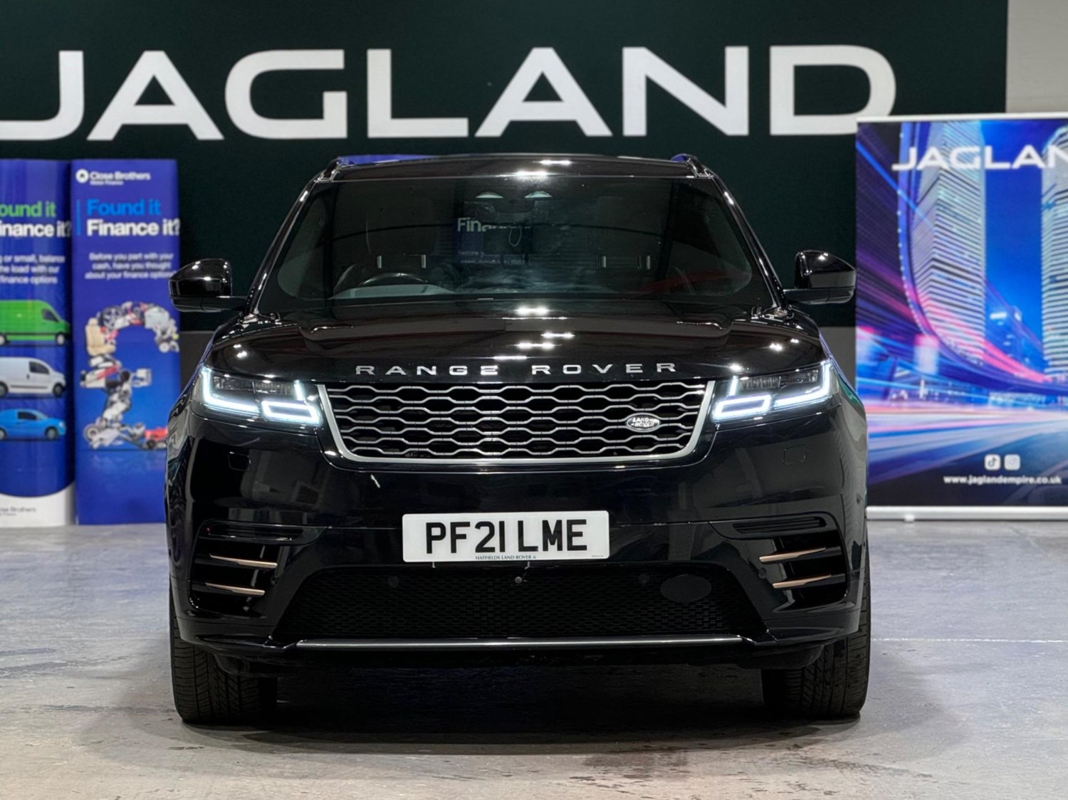 Land Rover Range Rover Velar Listing Image