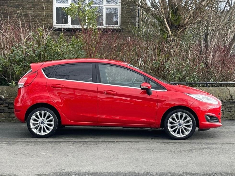 Ford Fiesta Listing Image