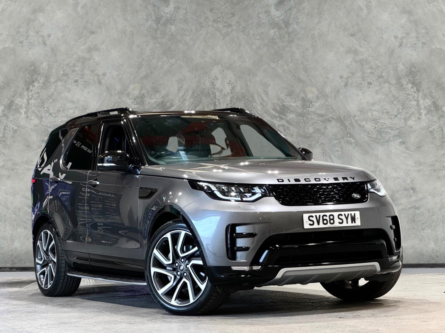 Land Rover Discovery Listing Image