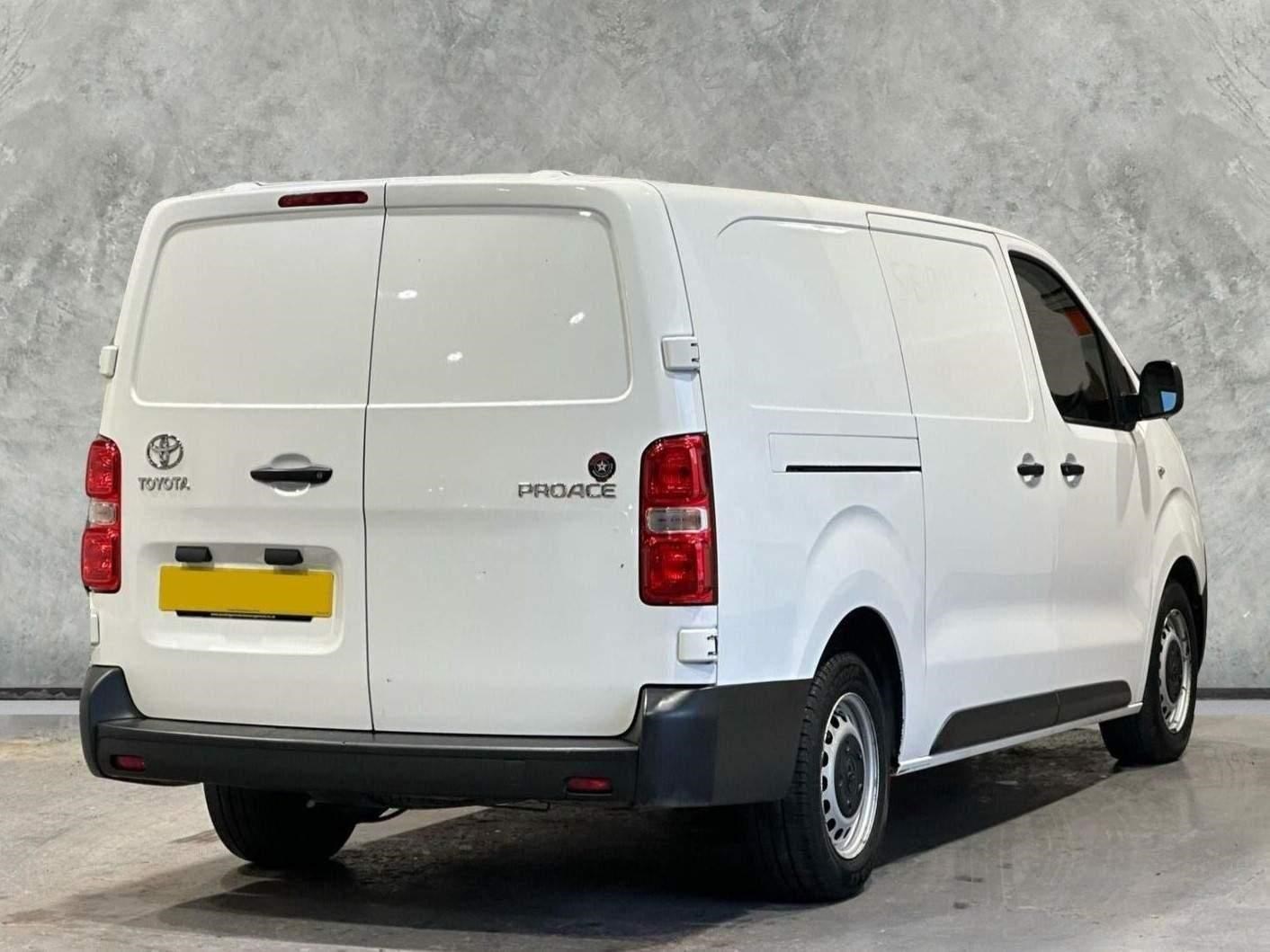 Toyota ProAce Listing Image